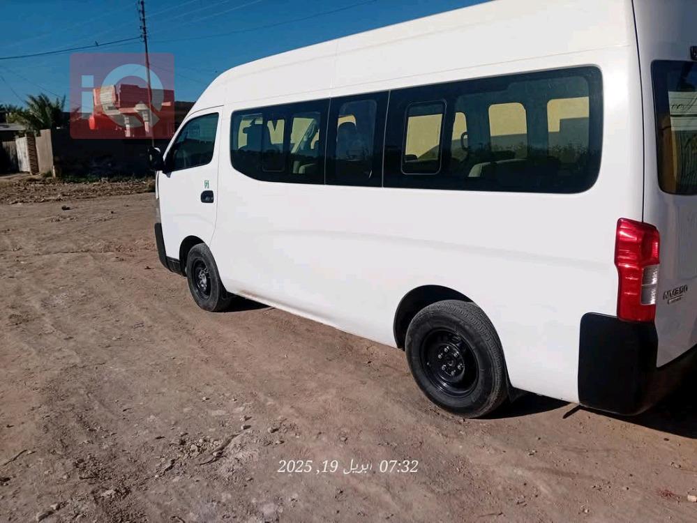 Nissan Urvan